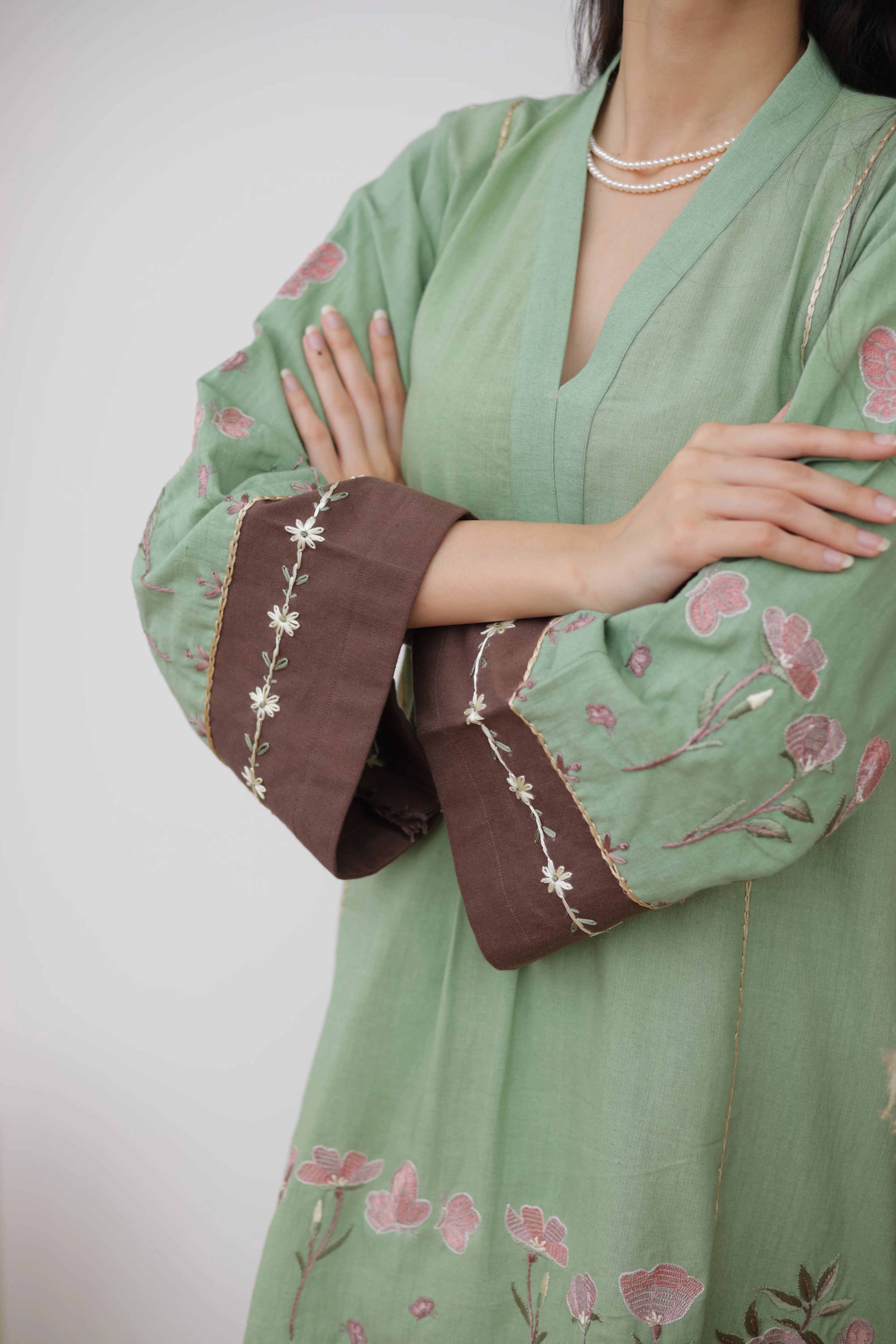 THE EARTHEN WARDROBE